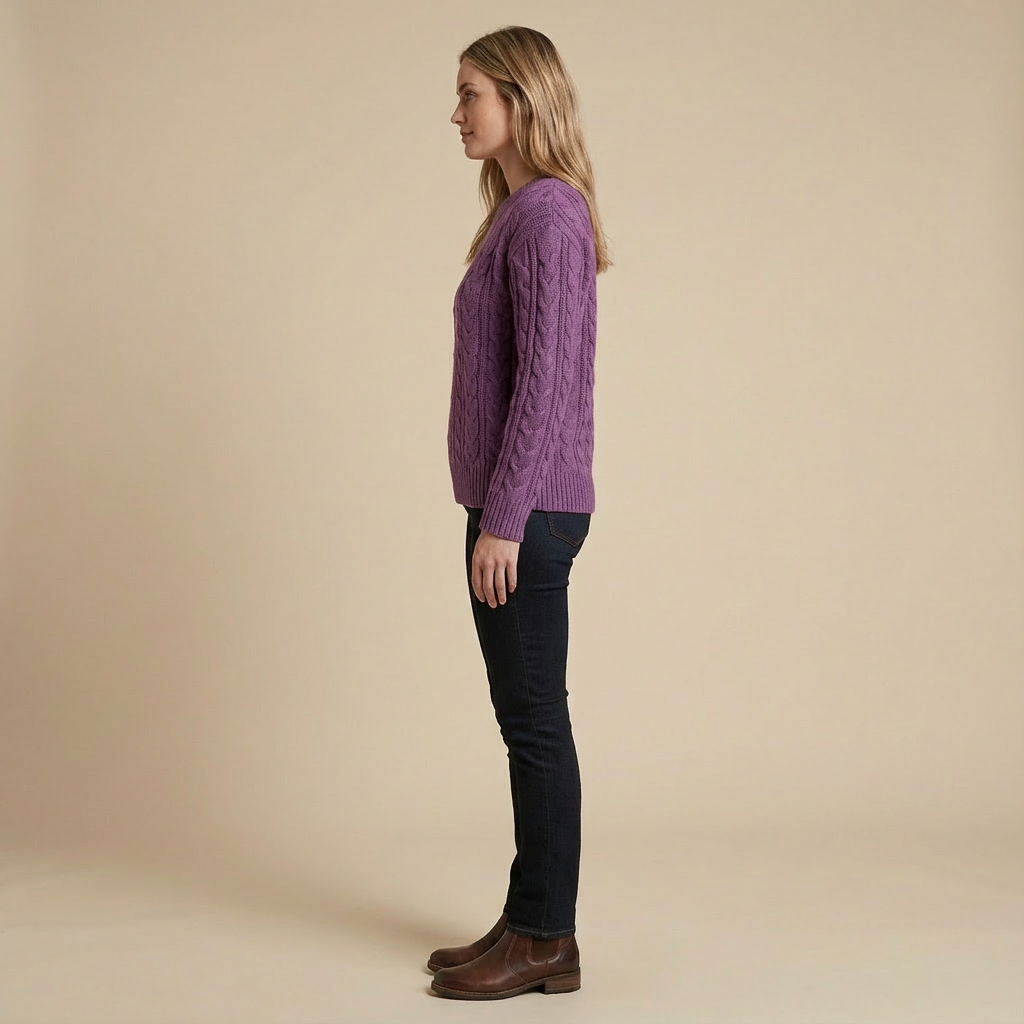 Clara – Sweter o Splocie Warkoczowym